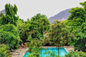 ホテル Green Park Resort