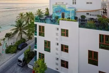 Hotel H78