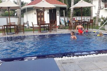 Пансион Helis Place