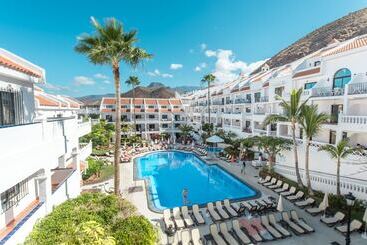 アパートメント Beverly Hills Heights   Excel Hotels & Resorts