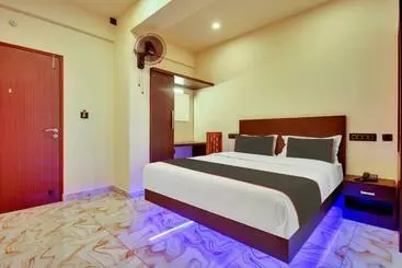 Hotel Collection O Nirvana Residency