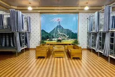 هتل کپسول Bamboo Hostel