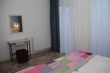 هتل Delisi