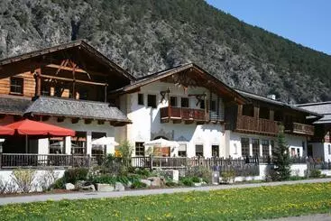 Hotel Alpenrast Tyrol