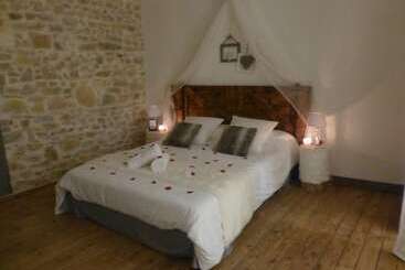 住宿加早餐  O2suites