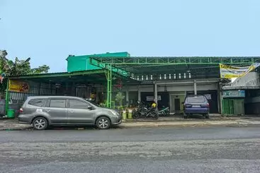 Szálloda Wijaya Kusuma Homestay By Oyo