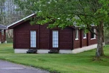 Grouse Lodge