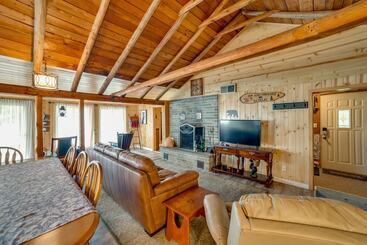 별장 Waterfront Lake Michigan Retreat W/ Beach!