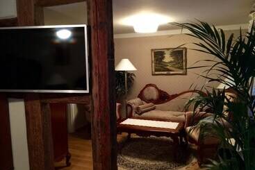 酒店 Grambauers Kalit