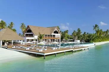 هتل Mercure Maldives Kooddoo Adults Only Escape 50 Percent Off Domestic Transfers