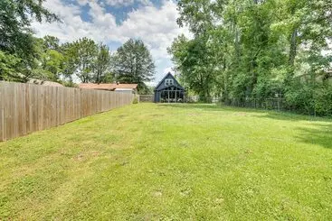 Mökkimajoitus Lakefront Oasis W/ Patio In Hot Springs, Arkansas!