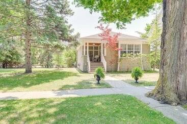 Hus på landet Cozy Michigan Retreat W/ Deck & Gas Grill!