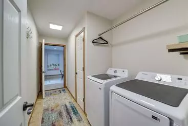 Mökkimajoitus Eufaula Oasis W/ Screened Porch: Unwind In Style!