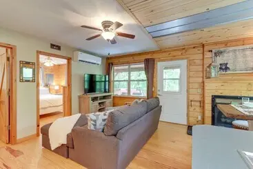コテージ Remote Escape: Murphy Cozy Cabin In The Woods