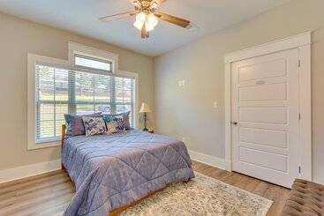 بيت ريفى Russellville Home Near Hiking + Lake Access!