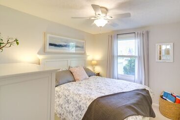 별장 Three Oaks Home W/ Guest House 8 Mi To Beach!