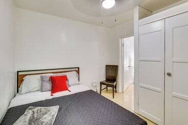 茅舍 Los Angeles Vacation Rental: 9 Mi To Downtown!