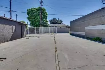 コテージ Los Angeles Vacation Rental: 9 Mi To Downtown!