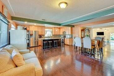 קוטג'' Spring Valley Family Home: 13 Mi To San Diego!