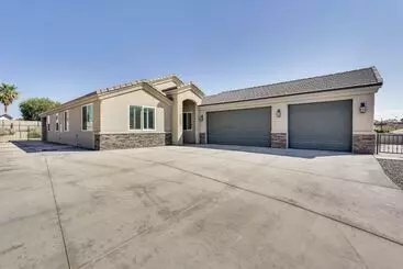 コテージ Sun Kissed Lake Havasu City Oasis W/ Private Pool