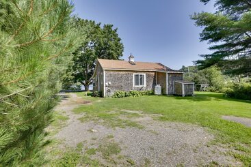 Waterfront Nobleboro Cottage W/ Kayaks & Boat Dock