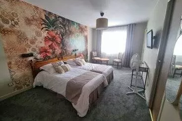 ホテル Hôtel Le Prieuré