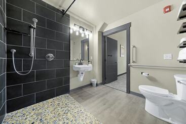 Otel The Suites At Prairie Falls