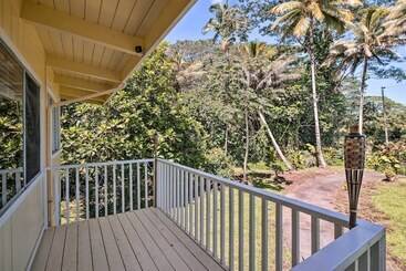 Casa Rural Sunny Pahoa Retreat: Snorkel, Hike & Shop!