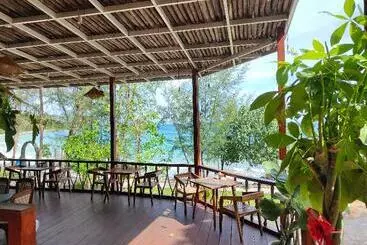 Dg Royal Resort