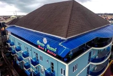 Doreen Grand Hotel & Suites