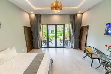 هتل Emerald Garden Retreat