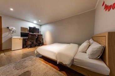 Motel Cheonan Hilton