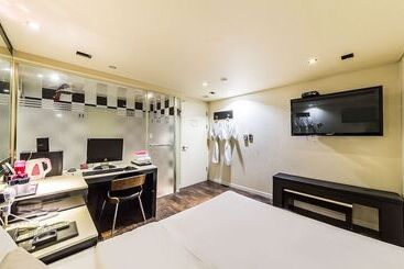 汽车旅馆  Sillim Lille