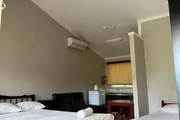 ホテル Tailevu