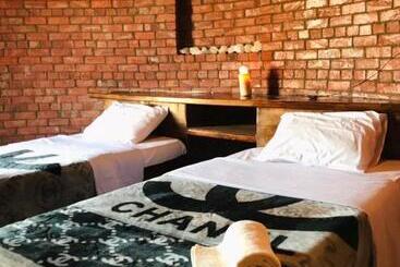 استراحتگاه Gazrashek