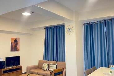 Apartahotel Cozy Condo By The Beach