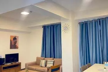 Appart'hotel Cozy Condo By The Beach