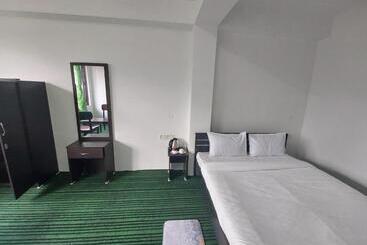 Hotelli Norbulingka Retreat