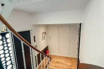 Apartamenty turystyczne Garden Apparts Rennes Centre Gare