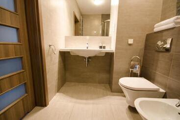 Hotell Angel City Center Krakow Apart