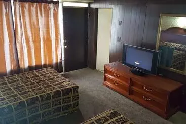Breezwood Motel
