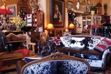 Windsor Hotel & Restaurant