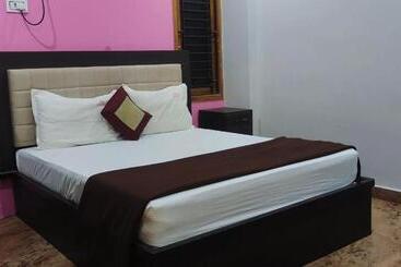 Hotel Cauvery Paradise