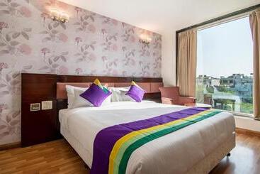 Hotel Treebo Premium Rose Mallow