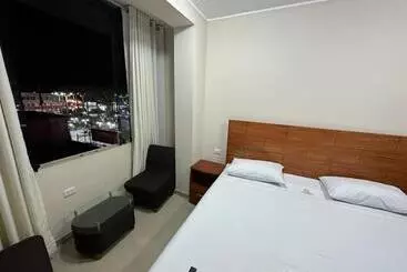 Hotel Yhomil
