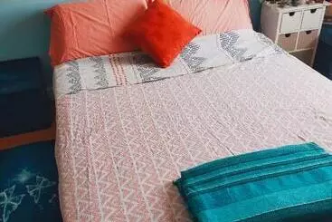 Bed & Breakfast L Escale De La Madeleine