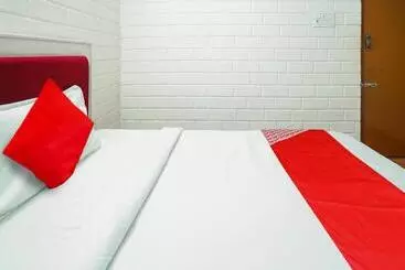 Manyura Hotels & Resorts