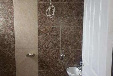 Kapselihotelli Mazuriside Estate B30