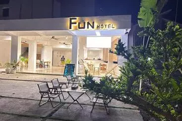 Hotel Fun