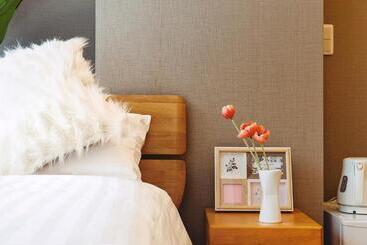 Hotel 都心罕见东京奢华设计师kdob带榻榻米 戴森&pola顶级配置4分钟到东京站 20分钟到迪士尼 最大3人